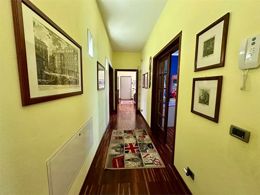 Immagine 33 di Casa bifamiliare in vendita  in via dei massagli a Lucca