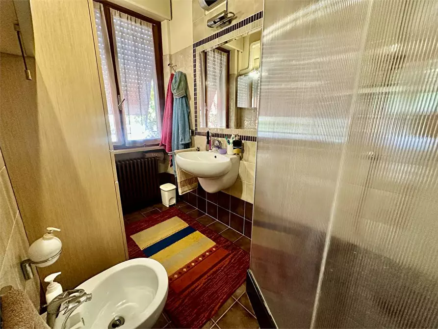 Immagine 21 di Casa bifamiliare in vendita  in via dei massagli a Lucca