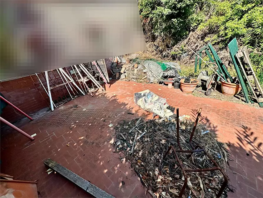 Immagine 1 di Porzione di casa in vendita  in via picciorana a Lucca