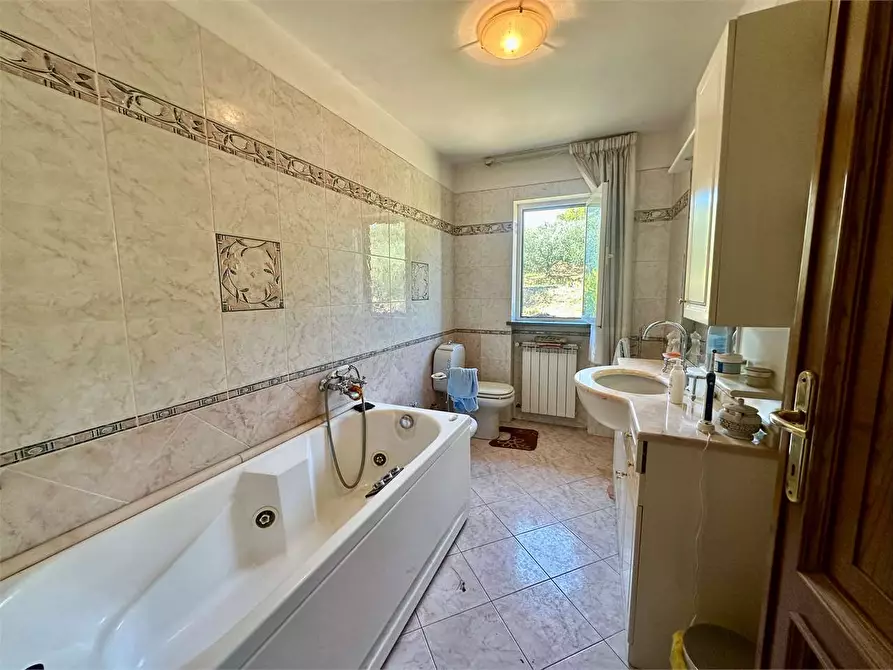 Immagine 31 di Appartamento in vendita  in via del tredici a Montecarlo