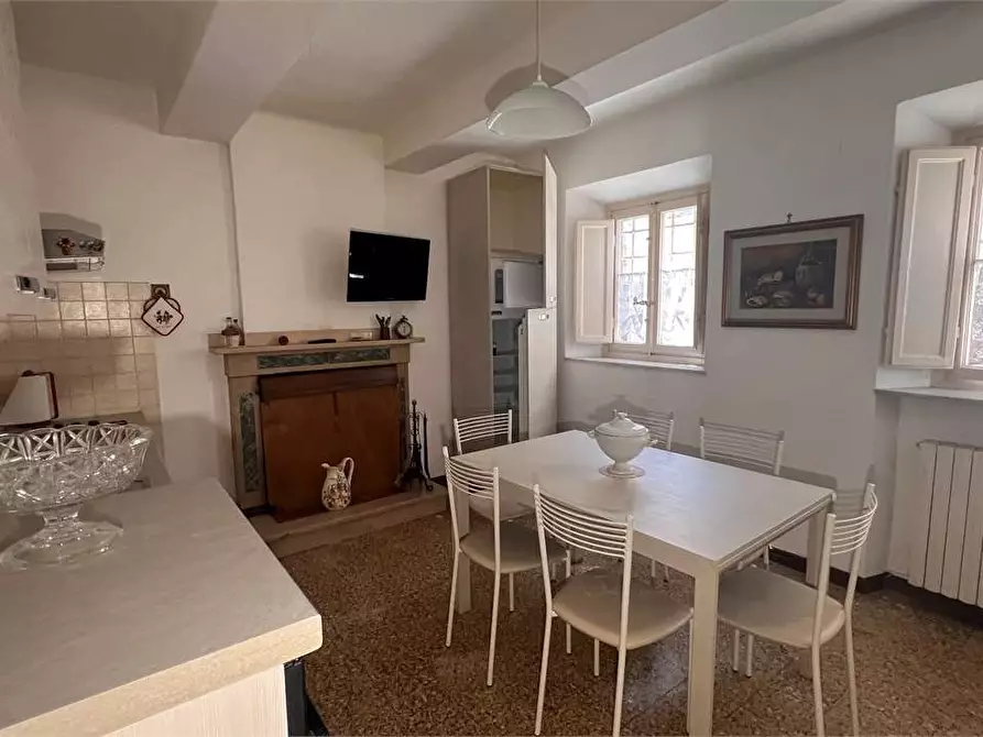 Immagine 1 di Porzione di casa in vendita  in San Ginese a Capannori