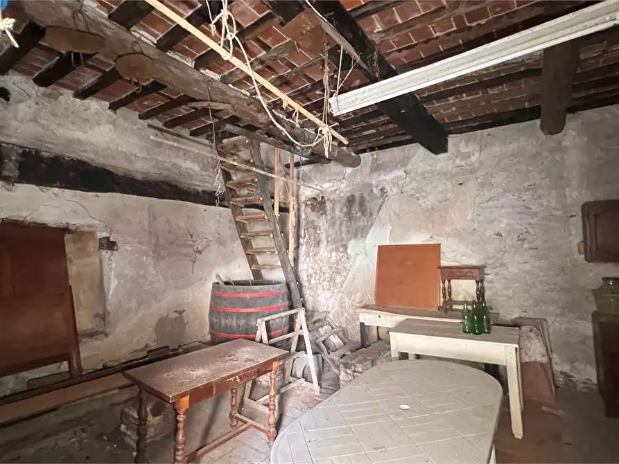 Immagine 28 di Porzione di casa in vendita  in San Ginese a Capannori