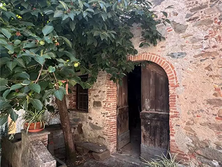 Immagine 27 di Porzione di casa in vendita  in San Ginese a Capannori