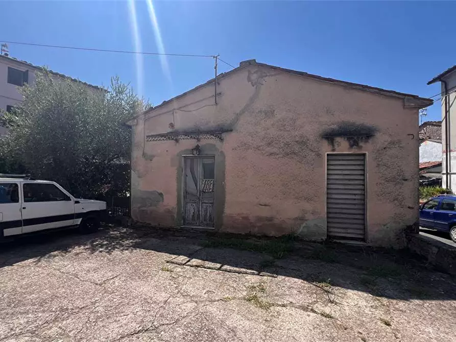 Immagine 6 di Porzione di casa in vendita  in San Ginese a Capannori