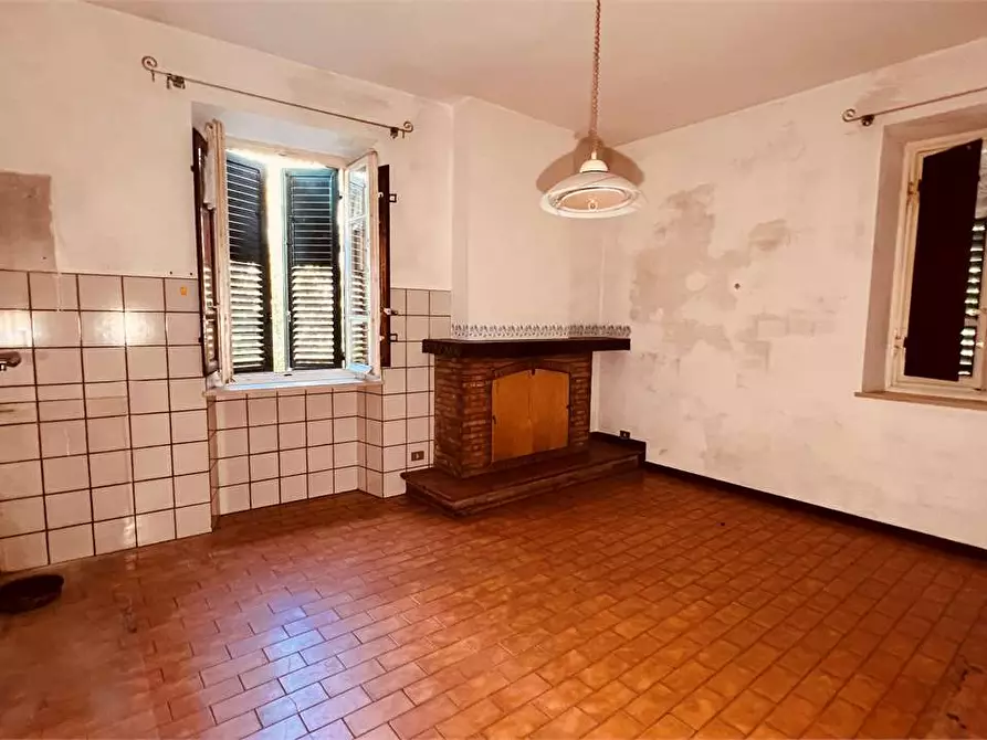 Immagine 3 di Porzione di casa in vendita  in via delle ville 493 a Capannori