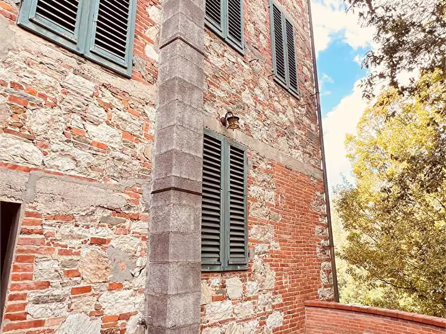Immagine 7 di Porzione di casa in vendita  in via delle ville 493 a Capannori