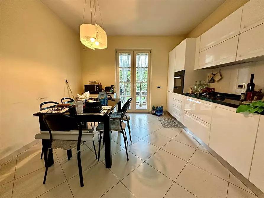 Immagine 9 di Villa in vendita  in Via delle ville a Capannori