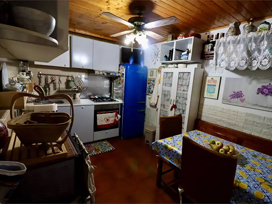 Immagine 37 di Villetta a schiera in vendita  in Marlia a Capannori