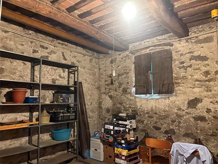 Immagine 12 di Casa indipendente in vendita  in via delle cartiere a Pescia