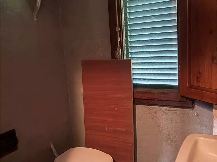 Immagine 23 di Casa indipendente in vendita  in via delle cartiere a Pescia