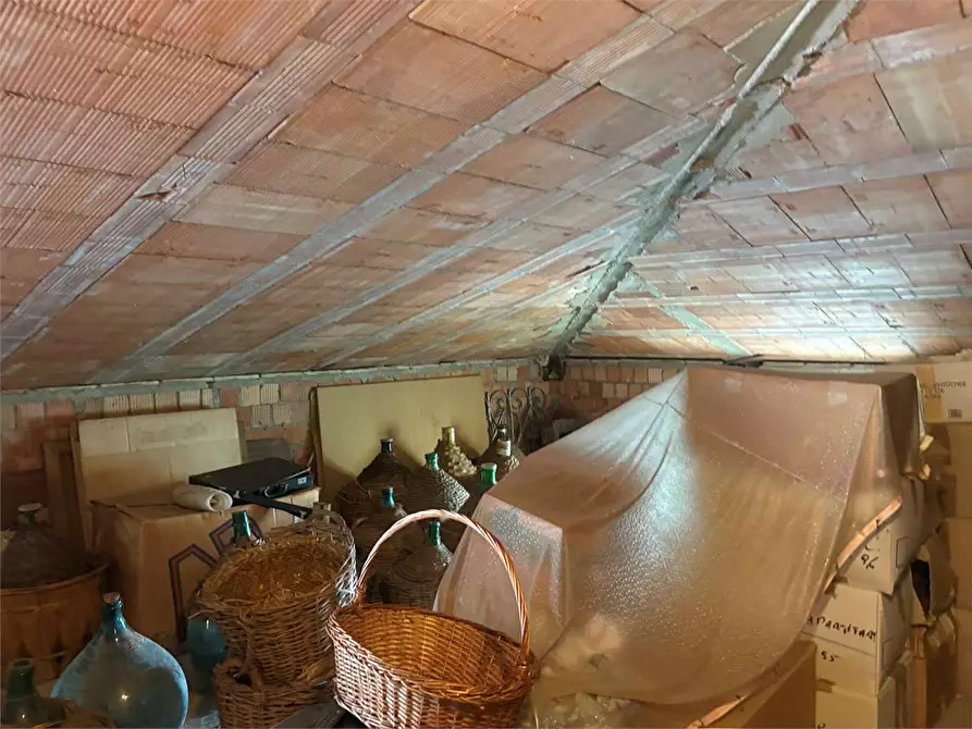 Immagine 24 di Casa indipendente in vendita  in via delle cartiere a Pescia