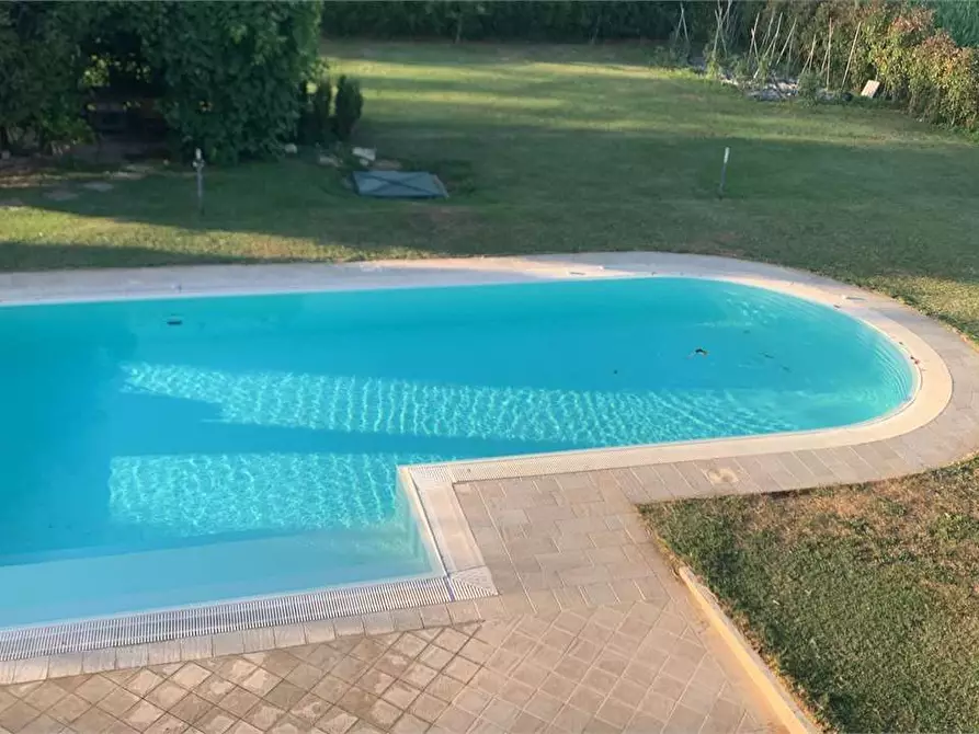 Immagine 5 di Villa in vendita  in via romana 33 a Capannori