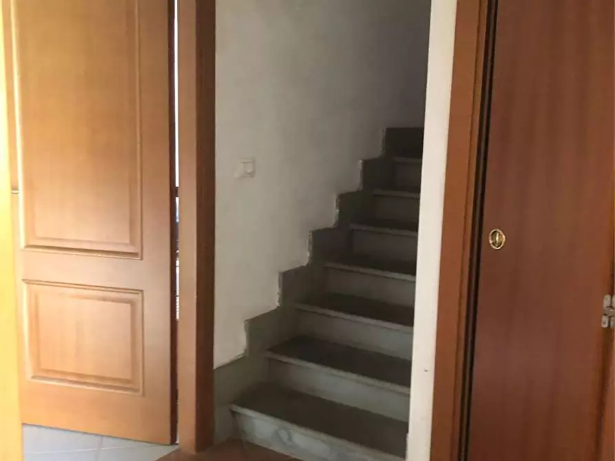 Immagine 14 di Villa in vendita  in via romana 33 a Capannori