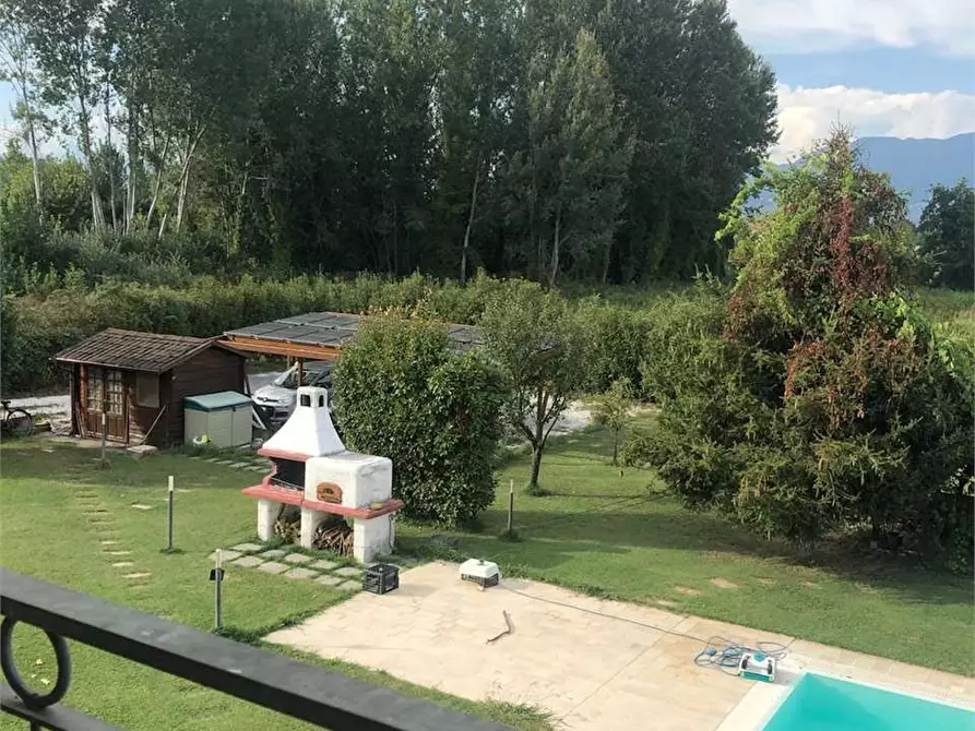 Immagine 26 di Villa in vendita  in via romana 33 a Capannori