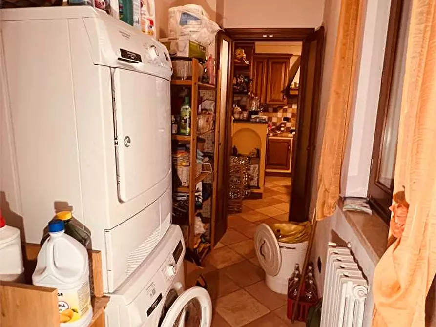 Immagine 13 di Porzione di casa in vendita  in via delle ville 493 a Capannori