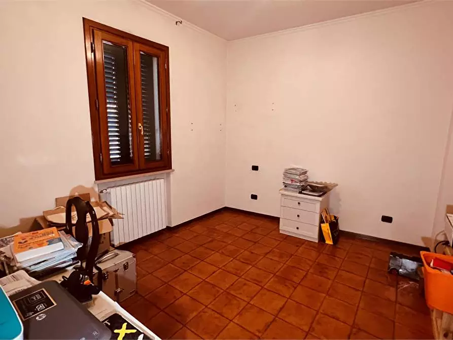 Immagine 24 di Porzione di casa in vendita  in via delle ville 493 a Capannori