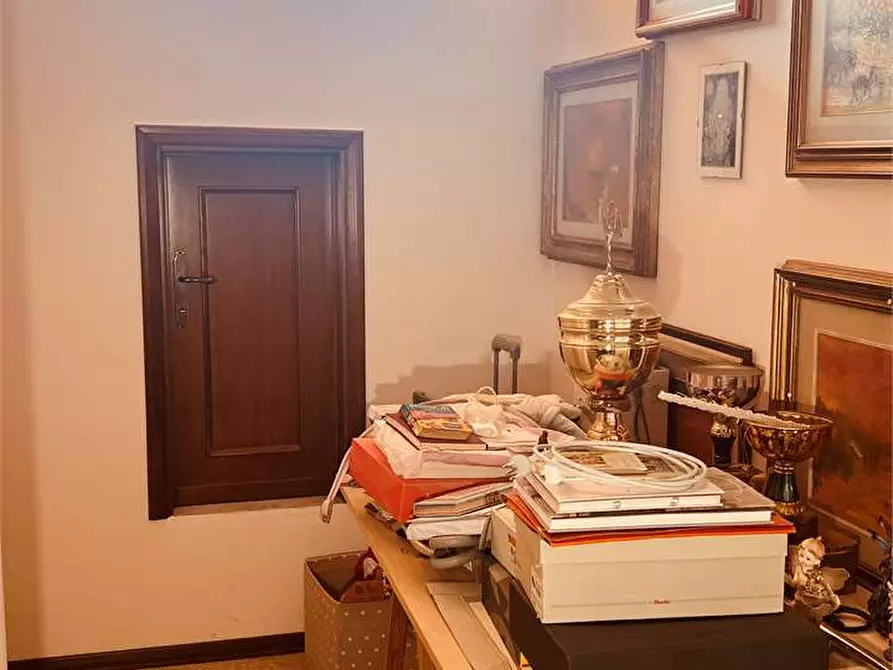 Immagine 27 di Porzione di casa in vendita  in via delle ville 493 a Capannori