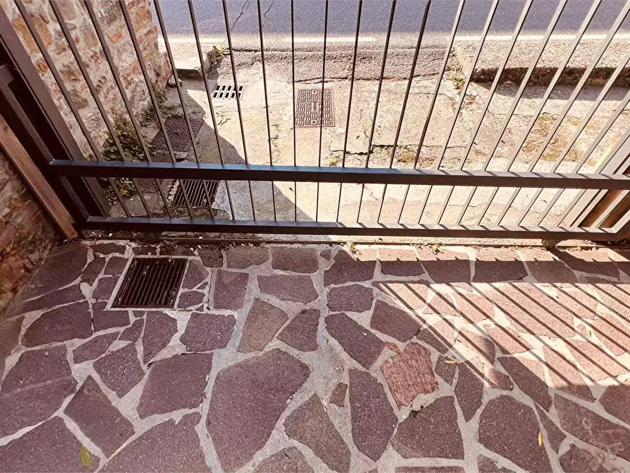 Immagine 38 di Porzione di casa in vendita  in via delle ville 493 a Capannori