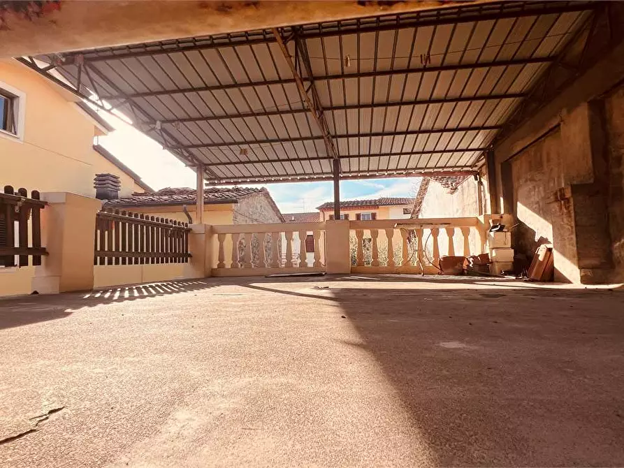 Immagine 34 di Porzione di casa in vendita  in via delle ville 493 a Capannori