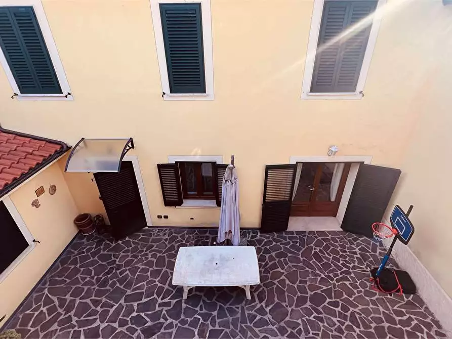Immagine 36 di Porzione di casa in vendita  in via delle ville 493 a Capannori