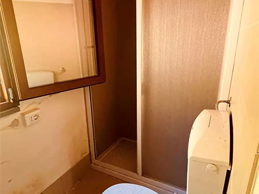 Immagine 15 di Casa indipendente in vendita  in Barga a Barga