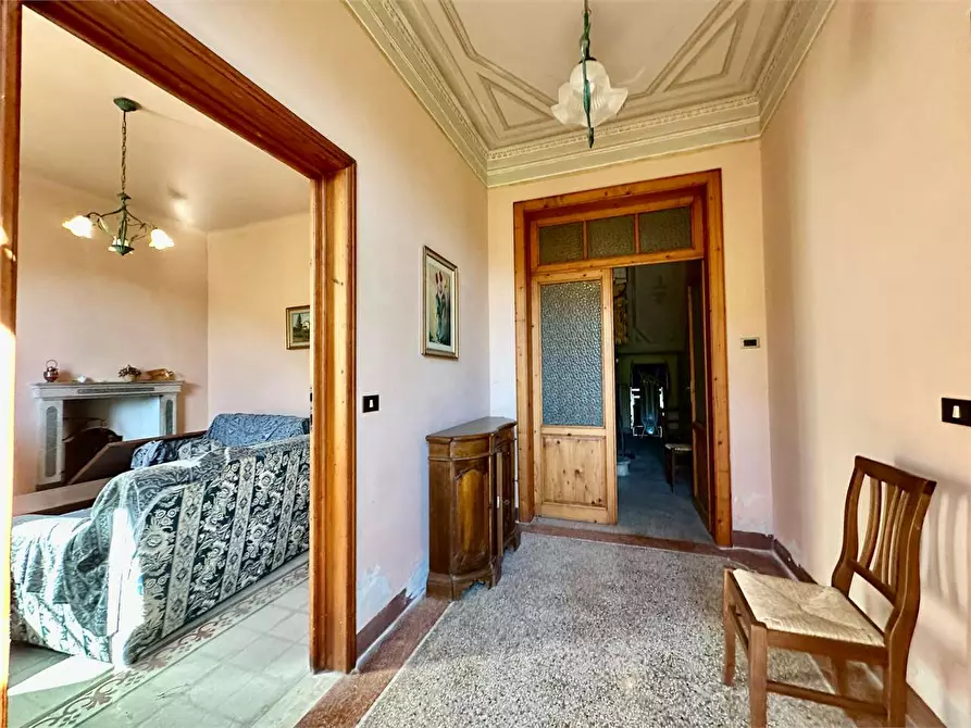 Immagine 8 di Villa in vendita  in Via di Mastiano e Gugliano 2138 a Lucca