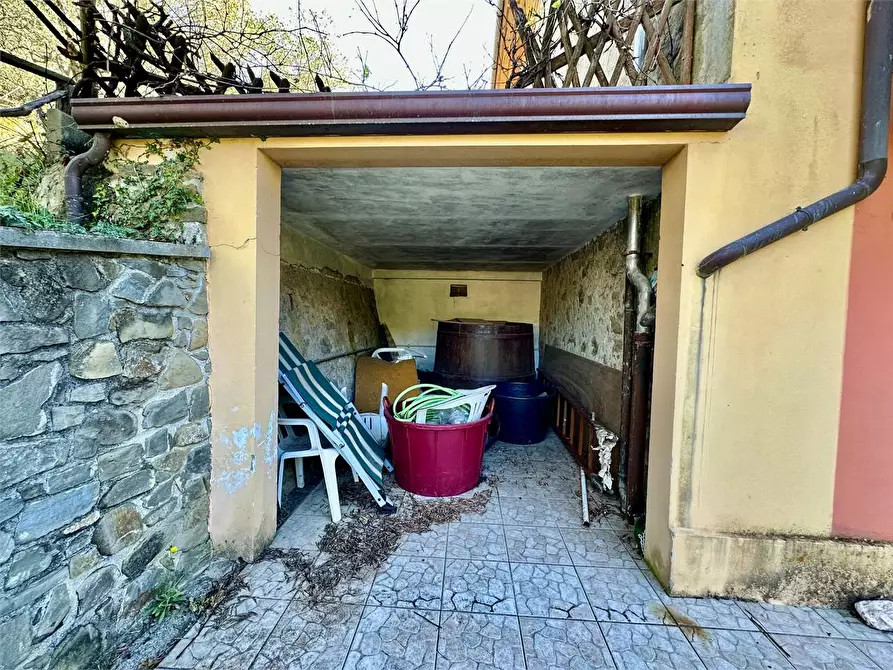 Immagine 31 di Villa in vendita  in Via di Mastiano e Gugliano 2138 a Lucca