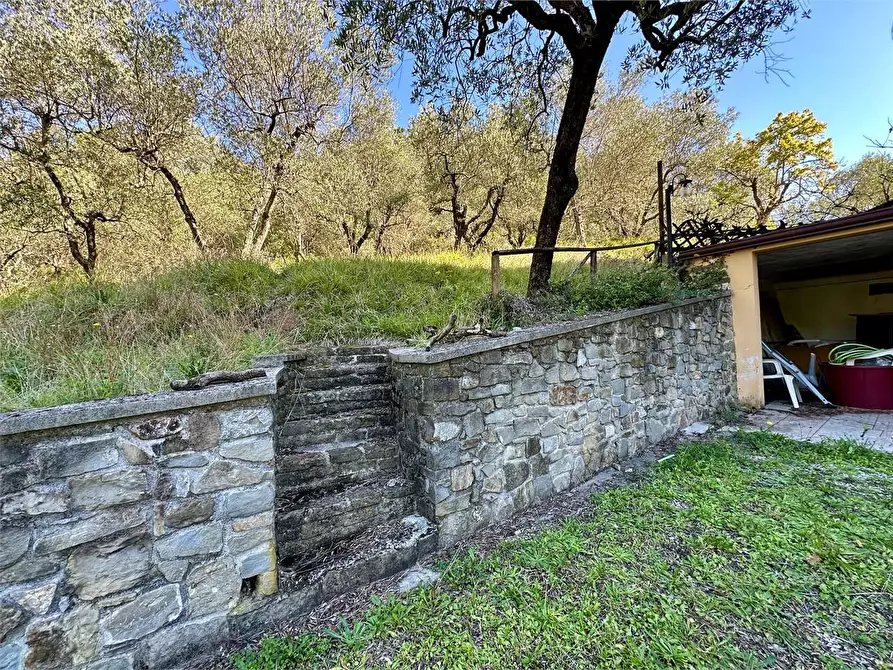 Immagine 34 di Villa in vendita  in Via di Mastiano e Gugliano 2138 a Lucca