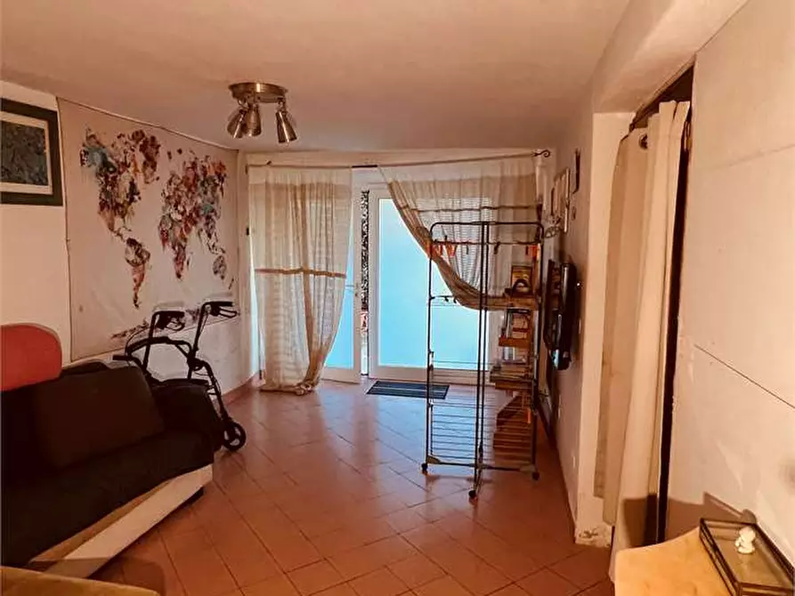 Immagine 18 di Appartamento in vendita  in via ponte maggiore a Capannori