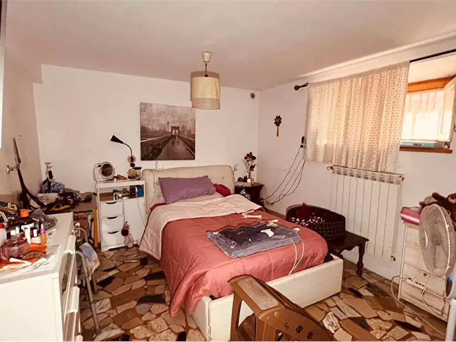 Immagine 21 di Appartamento in vendita  in via ponte maggiore a Capannori