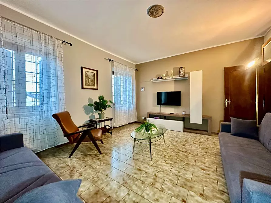 Immagine 1 di Appartamento in vendita  in via traversa a Capannori