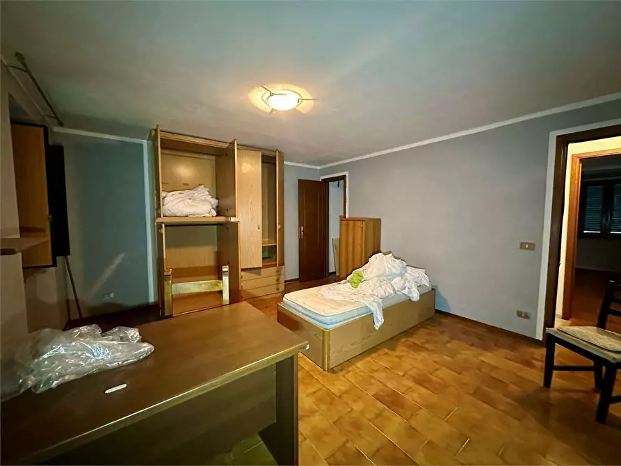 Immagine 21 di Appartamento in vendita  in via traversa a Capannori