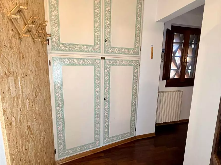 Immagine 16 di Rustico / casale in vendita  in tofori a Capannori