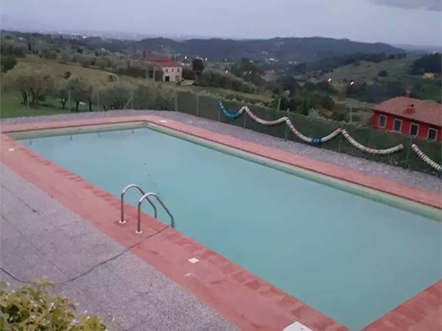 Immagine 25 di Rustico / casale in vendita  in tofori a Capannori