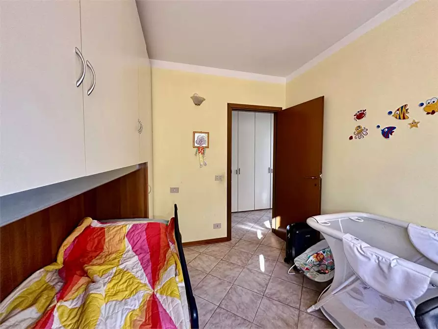 Immagine 8 di Appartamento in vendita  in via giovanni volpi a Lucca