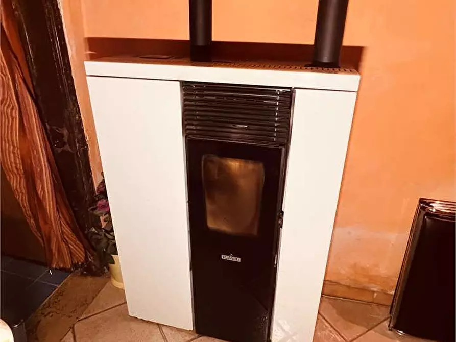 Immagine 5 di Casa indipendente in vendita  in via catalani a Altopascio