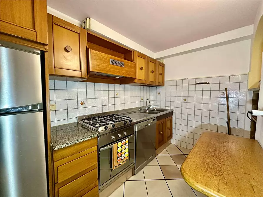 Immagine 4 di Appartamento in vendita  in via padre eugenio barsanti a Viareggio