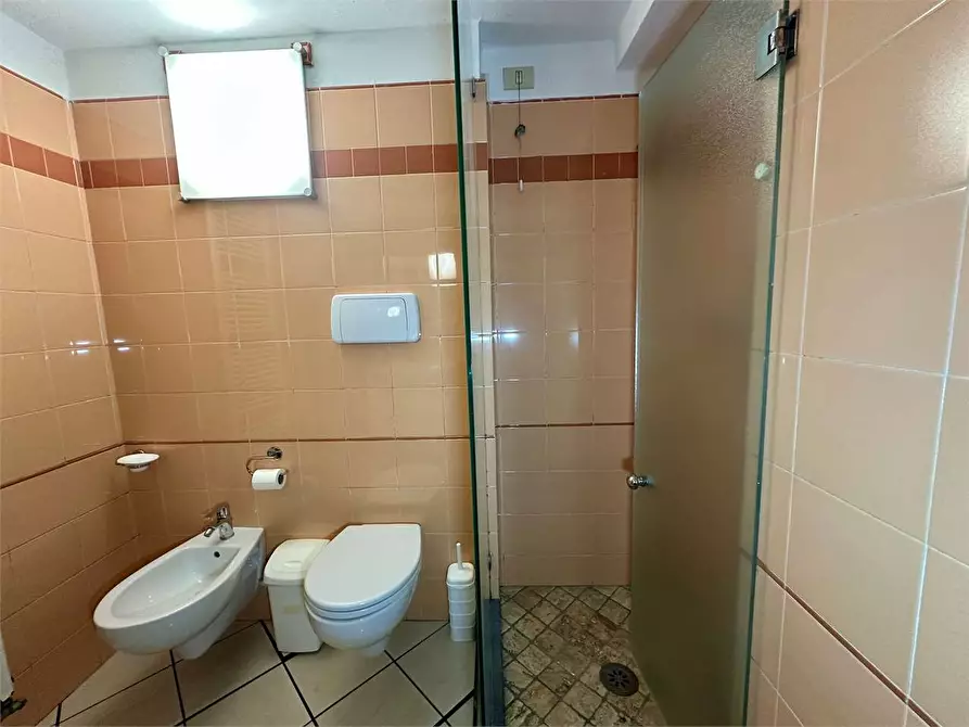 Immagine 23 di Appartamento in vendita  in via padre eugenio barsanti a Viareggio