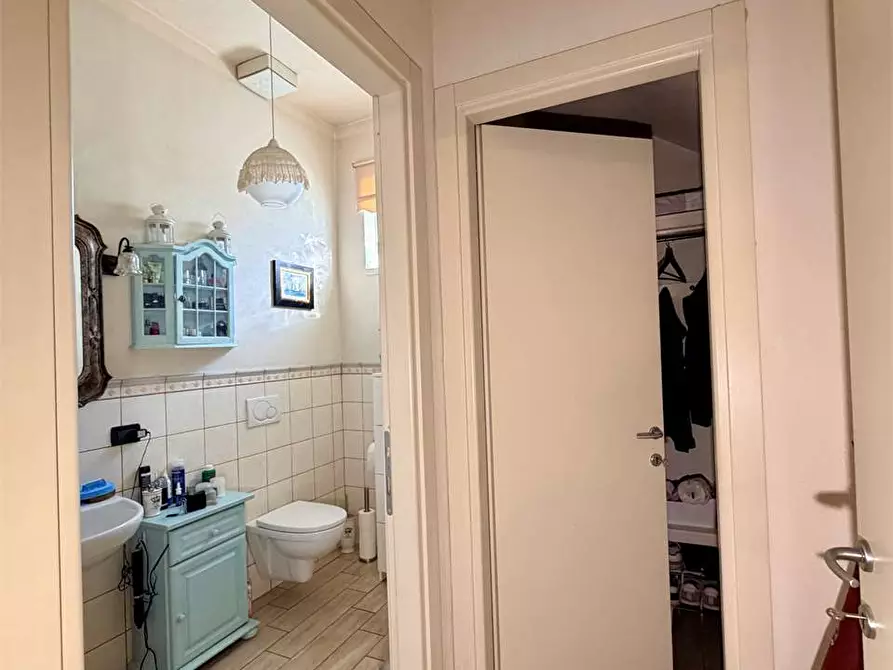 Immagine 11 di Villetta a schiera in vendita  in via di carraia a Capannori