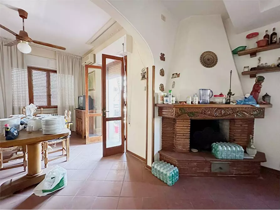 Immagine 5 di Casa indipendente in vendita  in via delle ville  493 a Capannori