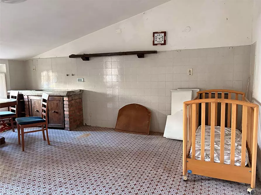 Immagine 16 di Appartamento in vendita  in via delle ville 493 a Capannori