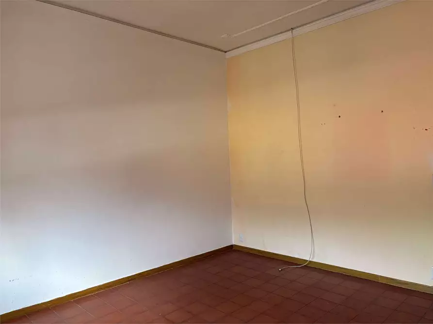 Immagine 12 di Appartamento in vendita  in via delle ville 493 a Capannori