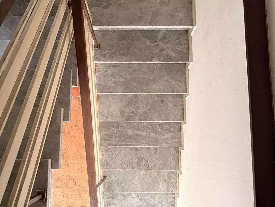 Immagine 21 di Appartamento in vendita  in via delle ville 493 a Capannori