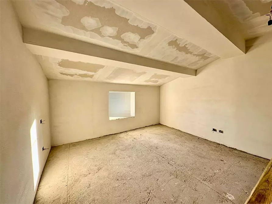 Immagine 16 di Porzione di casa in vendita  in via del chiassetto a Capannori