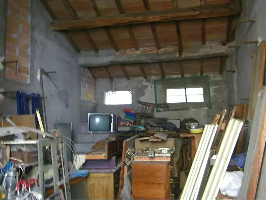 Immagine 8 di Porzione di casa in vendita  in Capannori - Lunata a Capannori