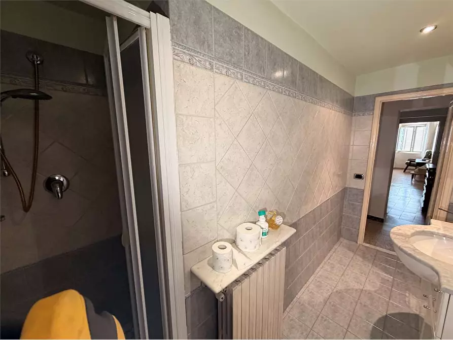 Immagine 16 di Porzione di casa in vendita  in via lombarda a Capannori