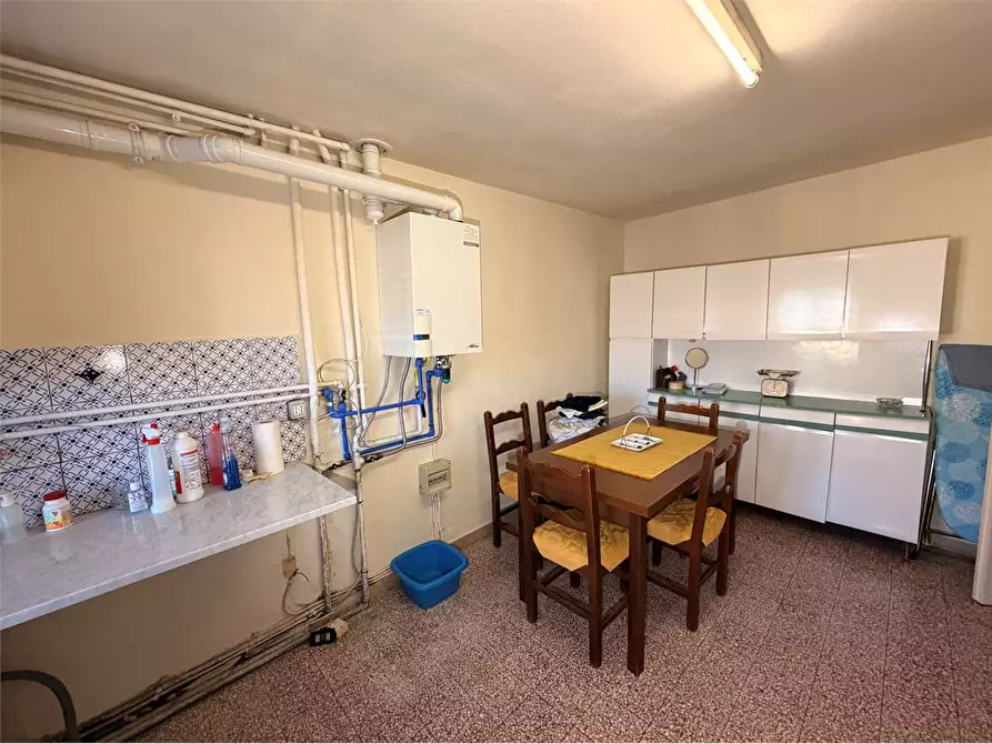 Immagine 20 di Porzione di casa in vendita  in via lombarda a Capannori