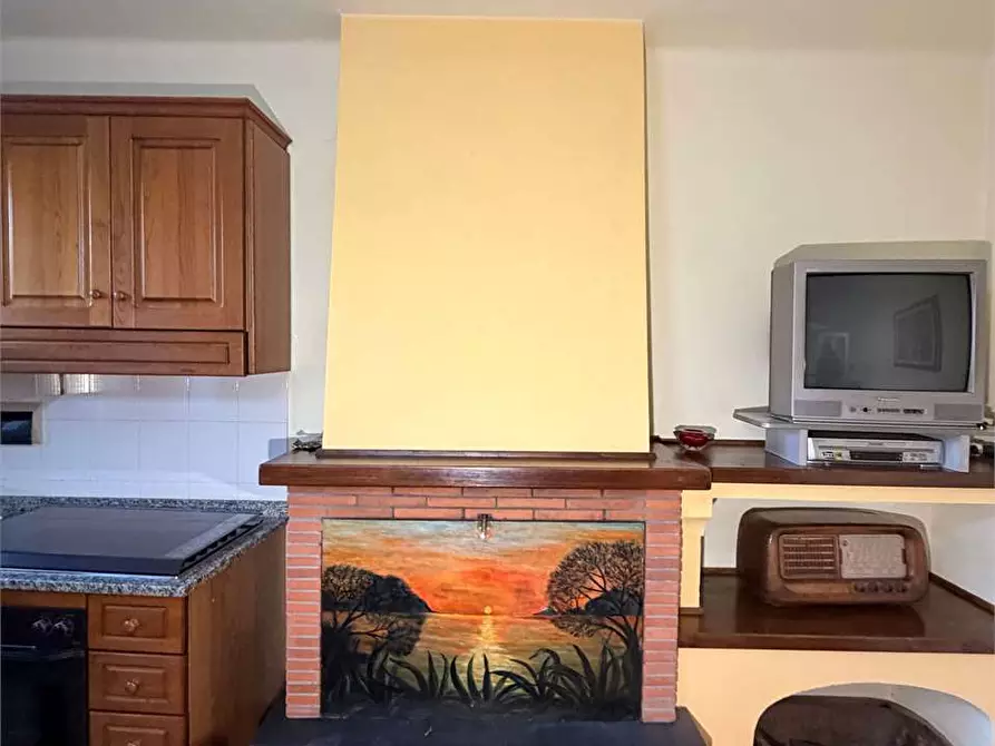 Immagine 8 di Porzione di casa in vendita  in via lombarda a Capannori