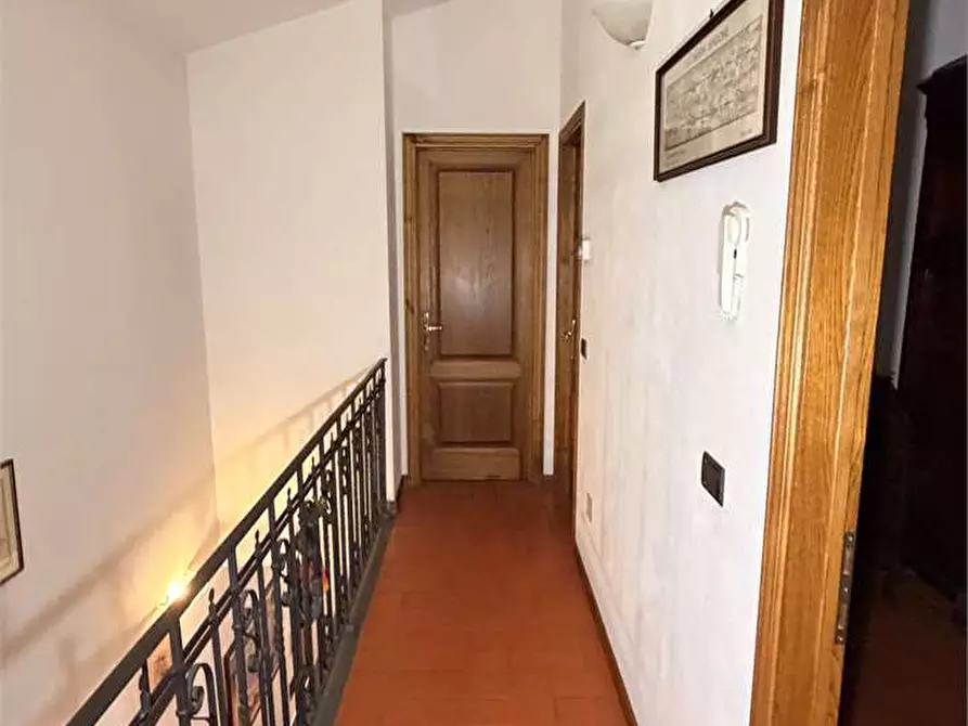 Immagine 39 di Rustico / casale in vendita  in gragnano 1 a Capannori