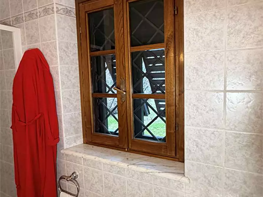 Immagine 34 di Rustico / casale in vendita  in gragnano 1 a Capannori